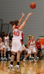DU's Leah Sevcik